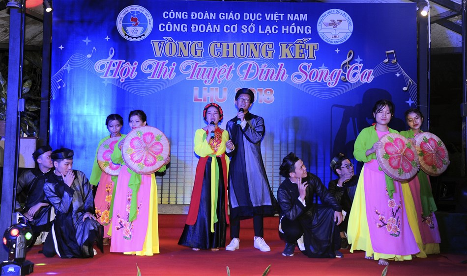 Tuyệt đỉnh song ca LHU